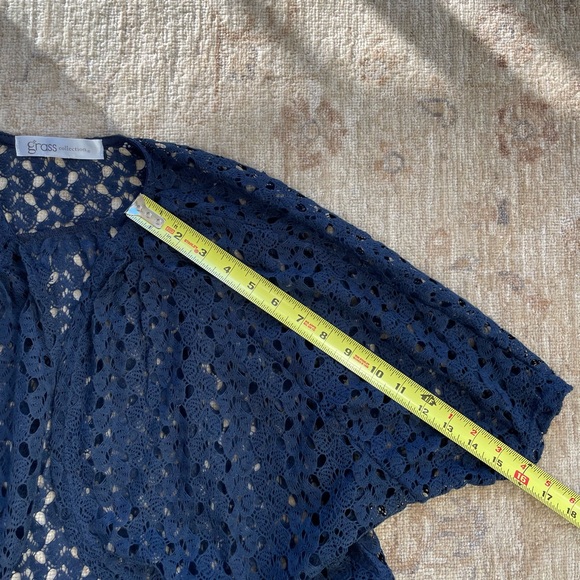 Navy blue shrug. Size S. - Picture 7 of 9